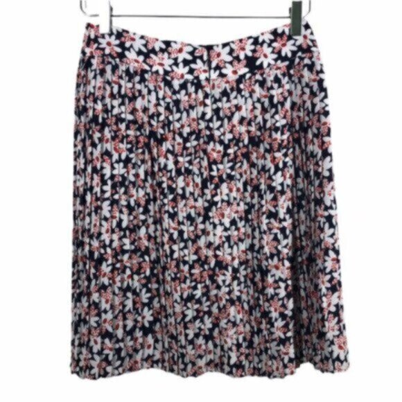 NWT J. Crew | Microfloral Pattern Fully Lined Back Zipper Pleated Skirt Size 2 - Picture 4 of 6
